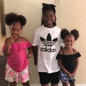 Meet your Posher, Jasmine